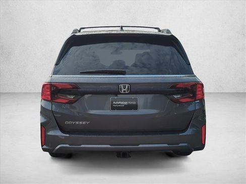New 2026 Honda Odyssey EX-L image 8
