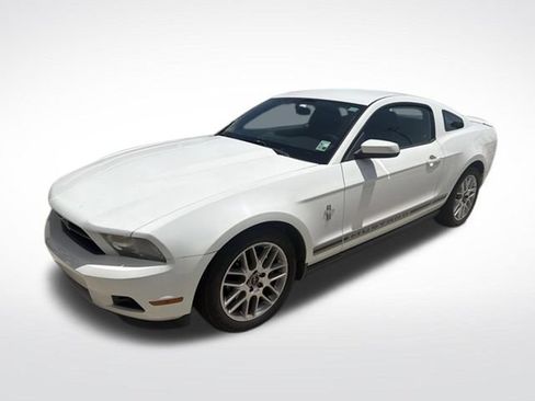 Used 2012 Ford Mustang Premium RWD image 2