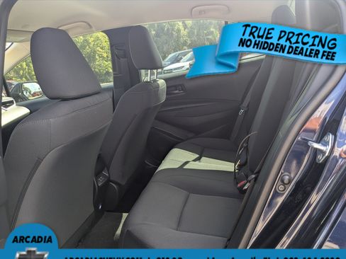 Used 2025 Toyota Corolla LE FWD image 13
