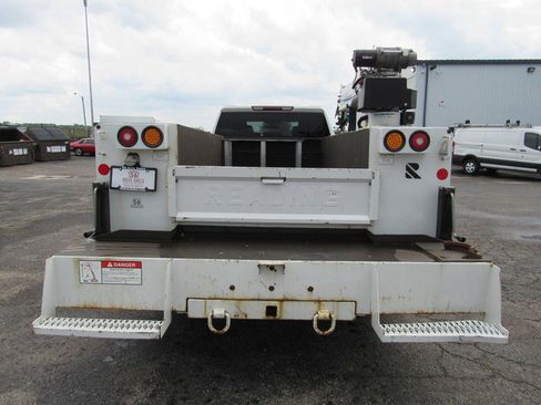 Used 2023 Chevrolet Silverado 3500 W/T w/ WT Convenience Package AWD/4WD image 4