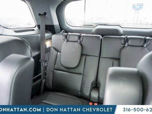 Used 2023 Ford Explorer XLT w/ Equipment Group 202A image 24