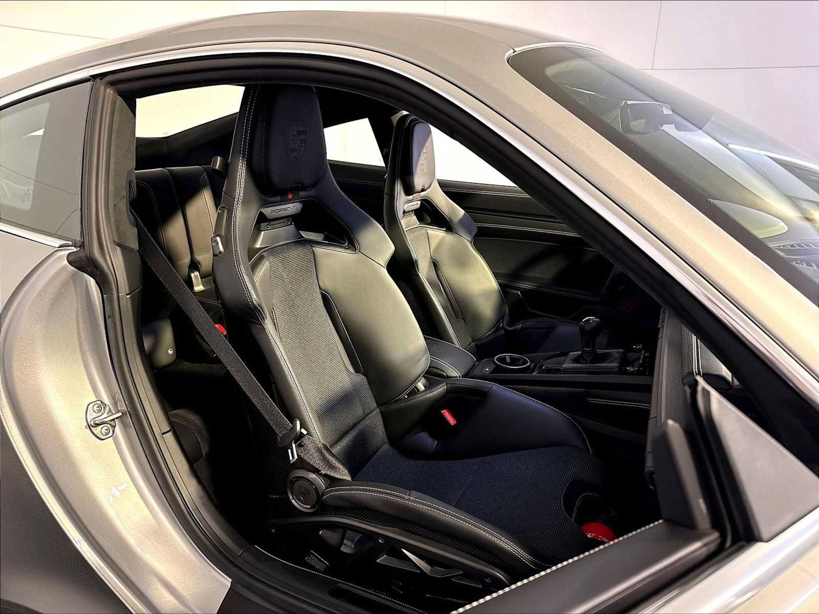 Certified 2026 Porsche 911 GT3 RWD image 18