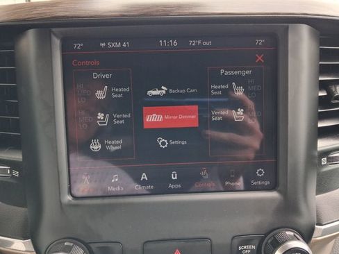 Used 2020 RAM 1500 Laramie AWD/4WD image 22