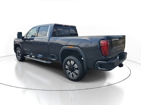 New 2025 GMC Sierra 2500 Denali image 4