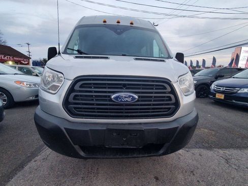 Used 2019 Ford Transit 350 XLT image 8