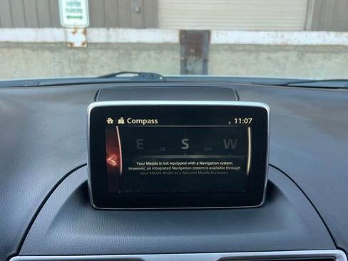 Used 2016 MAZDA MAZDA3 i Sport image 21