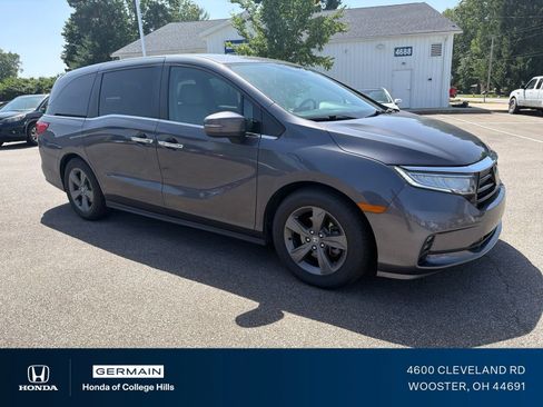 Used 2022 Honda Odyssey EX image 3