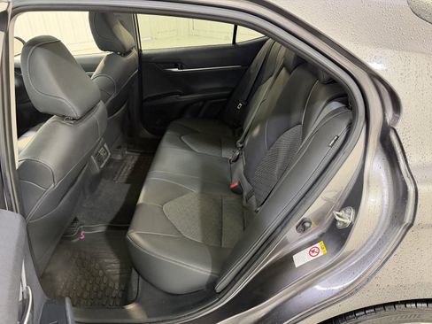 Used 2019 Toyota Camry XSE w/ Driver Assist Package image 12