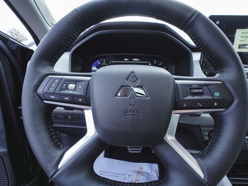 New 2026 Mitsubishi Outlander SEL AWD/4WD image 26
