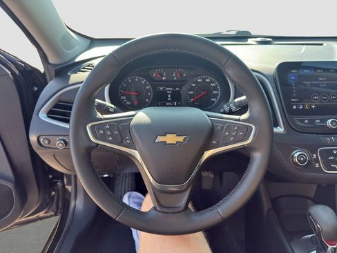 Used 2023 Chevrolet Malibu RS FWD image 8