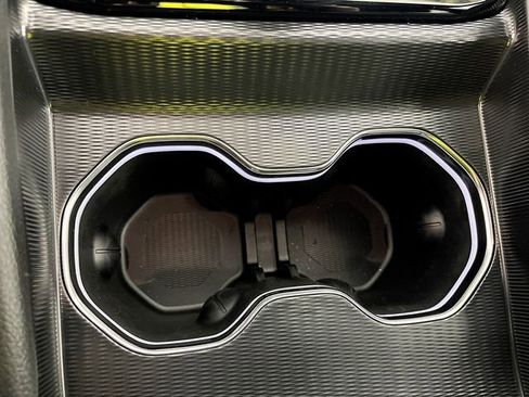 New 2025 Jeep Grand Cherokee Laredo image 21