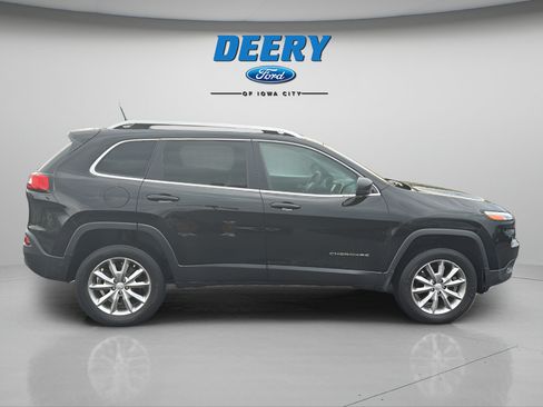 Used 2018 Jeep Cherokee Limited AWD/4WD image 14