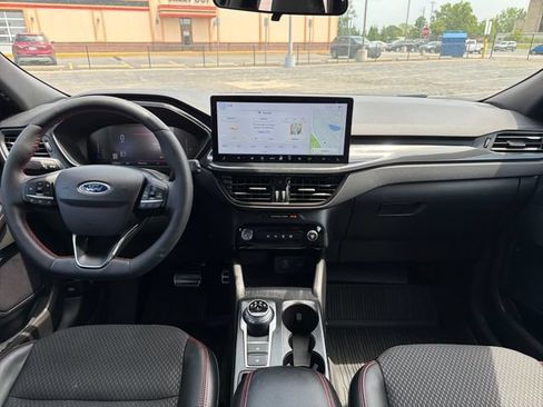 Used 2023 Ford Escape ST-Line w/ Tech Pack #1 AWD/4WD image 15