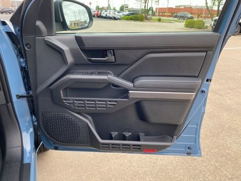 New 2026 Toyota Tacoma SR5 AWD/4WD image 18