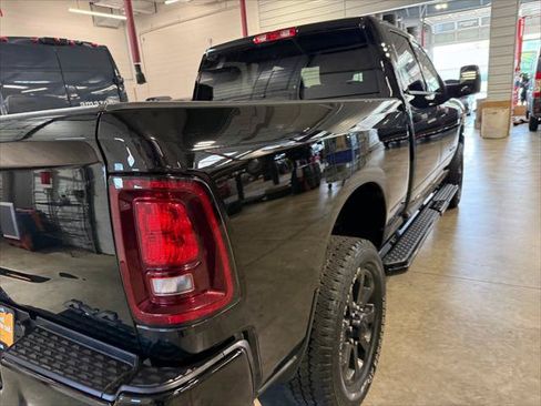 Certified 2025 RAM 2500 Big Horn AWD/4WD image 22