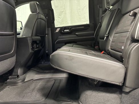 Used 2026 GMC Sierra 2500 AT4X AWD/4WD image 43