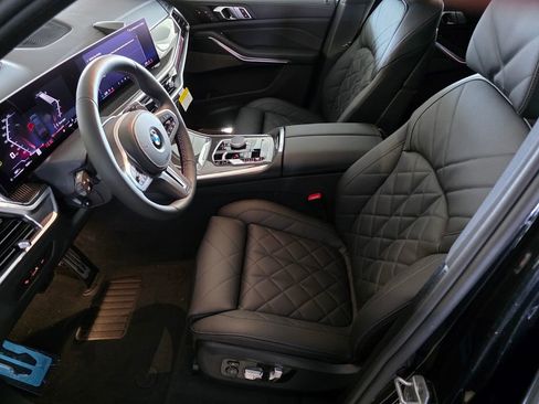 New 2026 BMW X5 M60i image 7