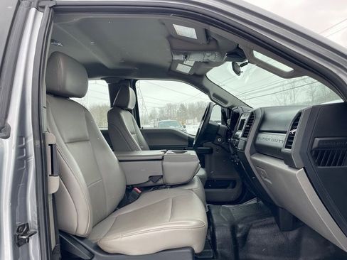 Used 2020 Ford F250 XL w/ Power Equipment Group image 16