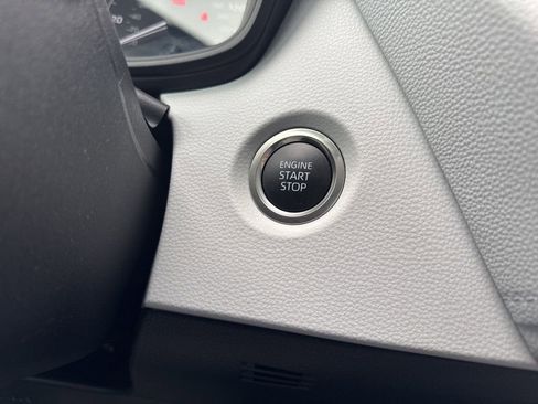 Used 2024 Toyota Corolla SE FWD image 18