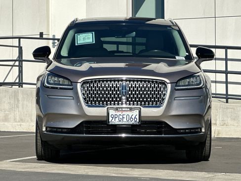 Used 2021 Lincoln Corsair Reserve w/ Rear Removable Package Tray image 8