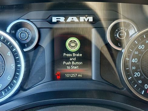 Used 2019 RAM 1500 Big Horn RWD image 13