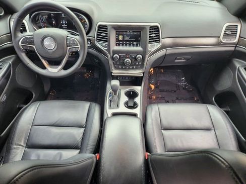 Used 2018 Jeep Grand Cherokee Limited image 27