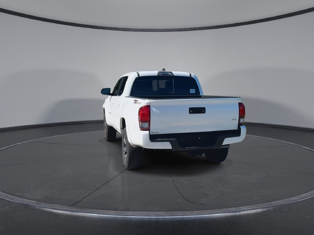 Used 2019 Toyota Tacoma TRD Sport RWD image 7