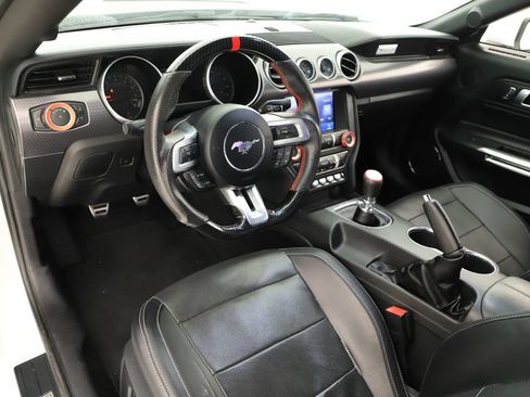 Used 2019 Ford Mustang GT Premium w/ GT Performance Package RWD image 15