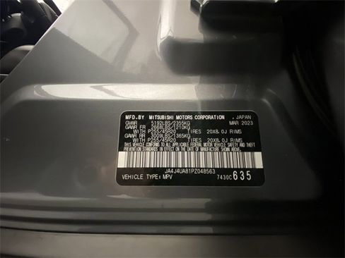 Used 2023 Mitsubishi Outlander SE image 28