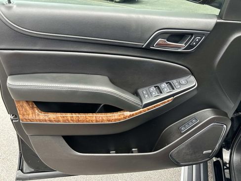 Used 2020 Chevrolet Tahoe Premier w/ Premier Plus Edition image 28