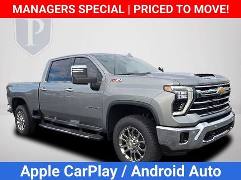 New 2026 Chevrolet Silverado 2500 LTZ w/ LTZ Premium Package AWD/4WD image 2