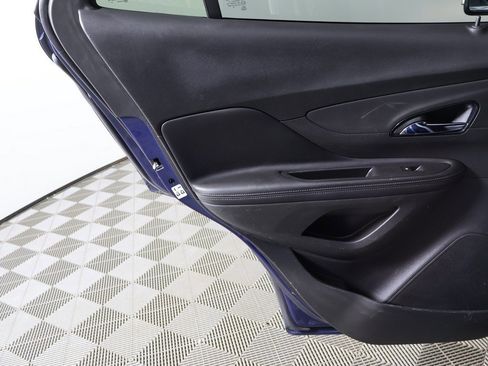 Used 2019 Buick Encore Preferred image 18