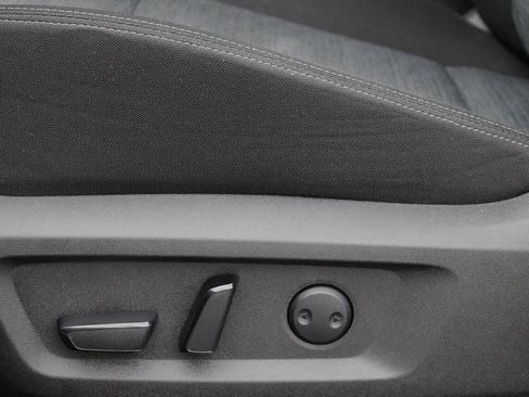 Certified 2023 Nissan Rogue SV image 22