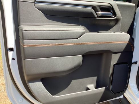 New 2026 GMC Sierra 1500 AT4 w/ Technology Package image 15