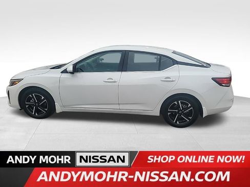 Used 2025 Nissan Sentra SV w/ All-Weather Package image 8