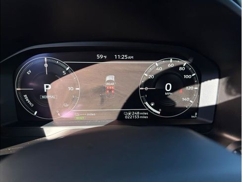 Used 2023 Mitsubishi Outlander SEL image 11