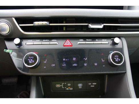 Certified 2024 Hyundai Sonata SEL image 24