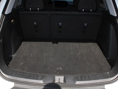 Used 2025 Chevrolet TrailBlazer LT AWD/4WD image 8