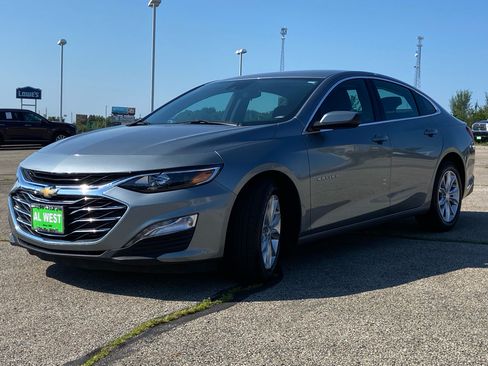 Used 2025 Chevrolet Malibu LT FWD image 5