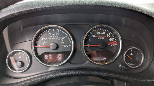 Used 2016 Jeep Wrangler Unlimited Rubicon AWD/4WD image 24