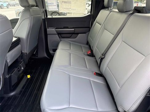 New 2025 Ford F150 XL w/ Equipment Group 103A High image 18