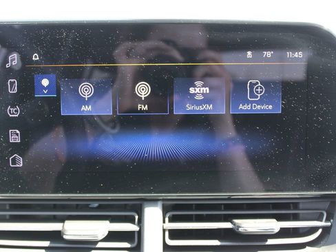 Used 2025 Chevrolet Trax LT w/ LT Convenience Package image 44