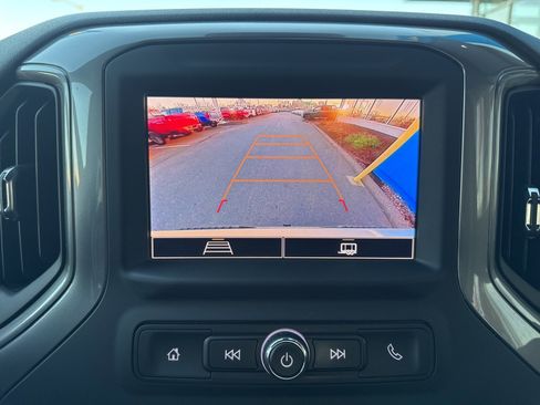 Used 2024 Chevrolet Silverado 1500 Custom image 24