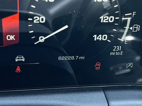 Used 2024 Ford Mustang Premium image 8