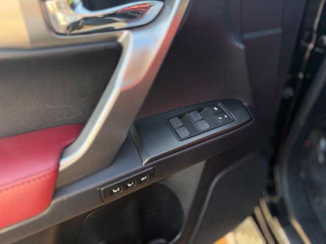 Certified 2023 Lexus GX 460 Luxury w/ Sport Design Package AWD/4WD image 15