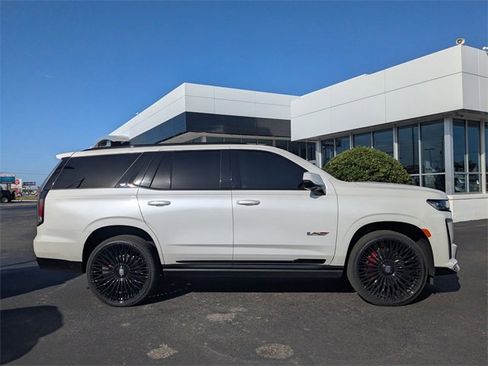 New 2026 GMC Terrain Elevation w/ Elevation Premium Package image 3