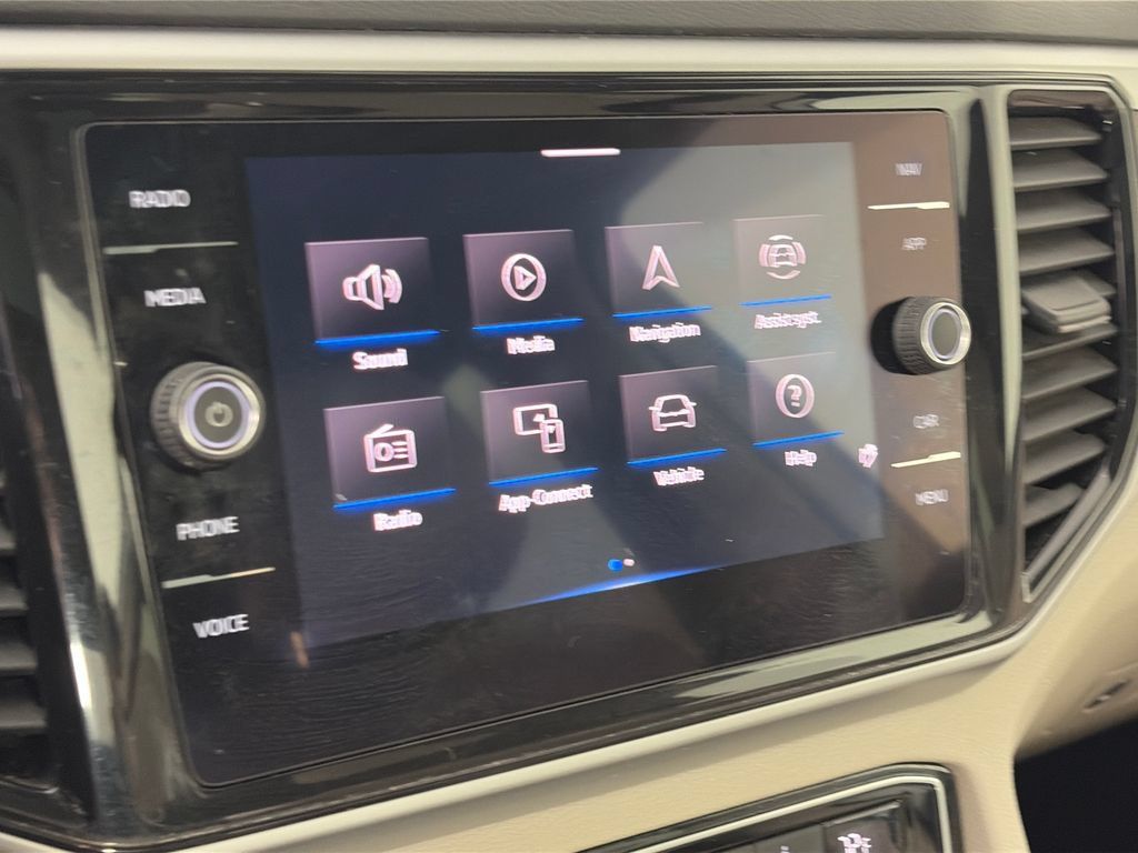 Used 2021 Volkswagen Atlas SEL AWD/4WD image 19