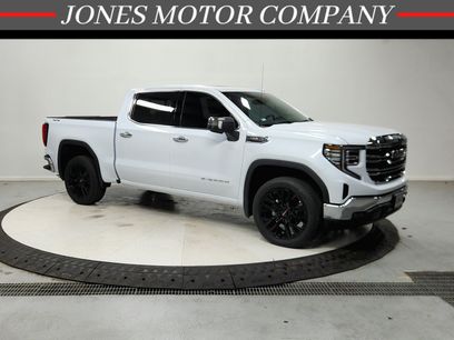 New 2026 GMC Sierra 1500 SLT w/ SLT Convenience Package