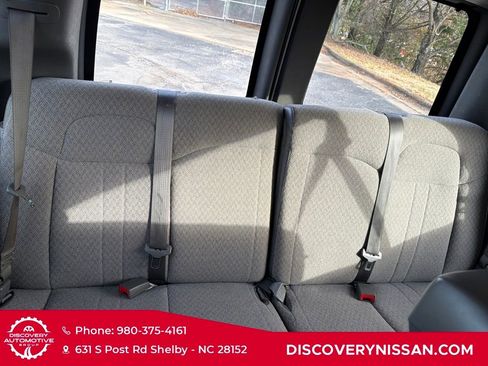 Used 2017 Chevrolet Express 3500 LT w/ LT Preferred Equipment Group image 32