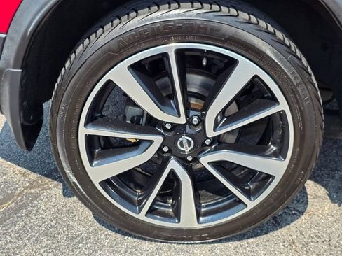 Used 2018 Nissan Rogue Sport SL FWD image 15